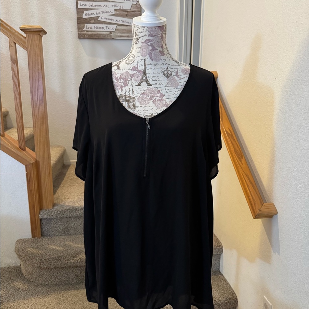 Torrid Black Relaxed Short Sleeve Blouse